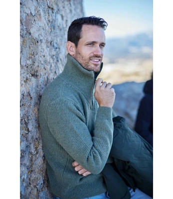 3---essential-nautic-sweater-mid-green