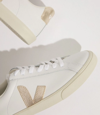 veja_aw21_4evue_esplar_12