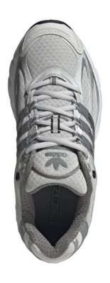 IH0252_3_FOOTWEAR_Photography_Top Portrait View_white-_no-bg