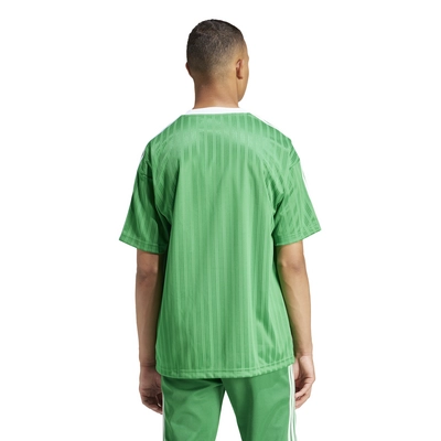 IM9457_5_APPAREL_On Model_Back View_white