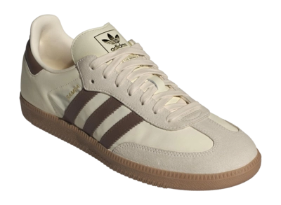 6---ID1447_6_FOOTWEAR_Photography_Front Lateral Top View_transparent-_no-bg