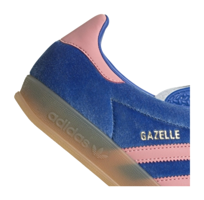 IG6785_8_FOOTWEAR_Photography_Detail View 1_transparent-_no-bg