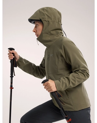 8---F24-X000007270-Gamma-Heavyweight-Hoody-Tatsu-Women-s-Side-View