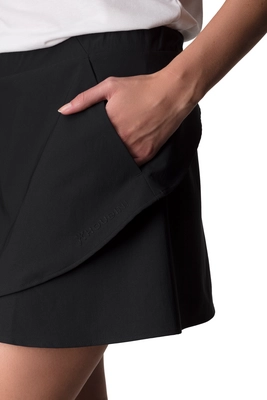 Ws-Skort_True-Black_860006_900_DET_1002_low