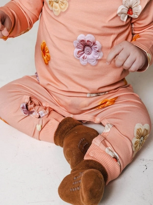 4---FW24_FlowerPower_jumpsuit_babies_3