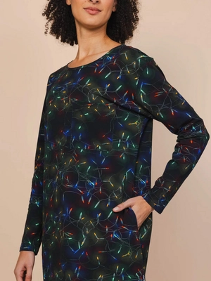 3---FW24XMASlights_longsleevedress_women_3