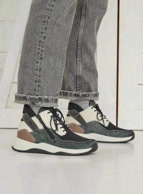 wolky-veterschoenen-01581-crown-s2f-90012-zwart-gebroken-wit-stretchleer-detail.-756x1024