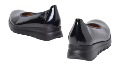 wolky-ballerinas-02126-snallerina-f2f-96800-blauw-lak-biocare-back.-755x1024-_no-bg