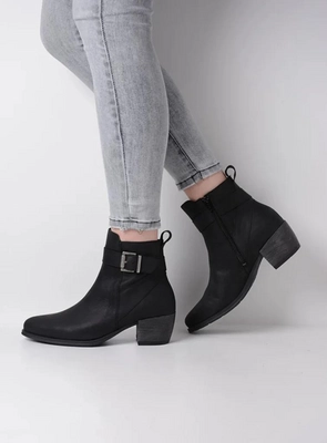 wolky-laarzen-02884-zavalla-hv-12000-zwart-nubuck-sfeer.-756x1024