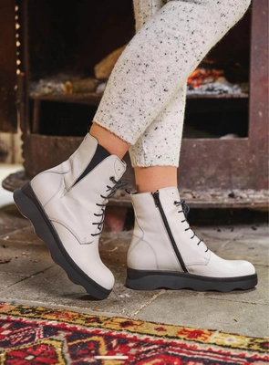 wolky-laarzen-02975-akita-30104-winterwit-leer-detail