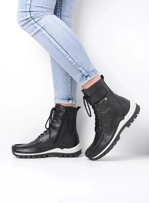 wolky-hoge-veterschoenen-04738-reach-24010-zwart-wit-leer-detail