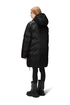 6---17010_black_aw24_women_2