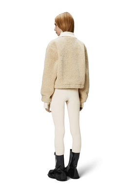 6---19950_sand_aw24_women_2
