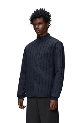 21680_navy_ss25_men_4