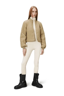 7---21760_sand_aw24_women_3