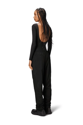 6---21770_black_AW24_women_2