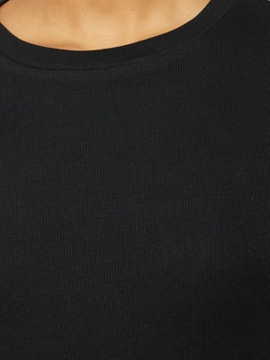 7---Rib_Scoop_neck_long_sleeved-T-shirts-2010016-1300_Black_Jet_b957cb93-3f1d-454e-ab62-2e9a50839d5c_600x