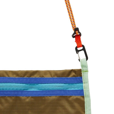 5---1200X1200jpeg-F23Lista2LLightweightCrossbodyBagCadaDiaOak_A3_1800x1800