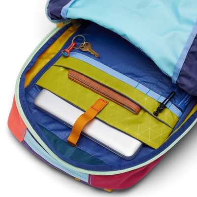 8---1200x1200png-S24Chiquillo26LBackpackDelDia_A2_1100x