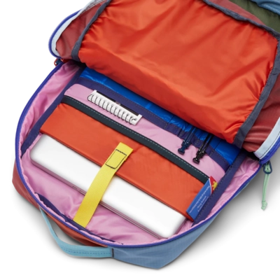 8---1200x1200png-S24Tasra16LBackpackDelDiaREDESIGNDelDia_A4_1100x