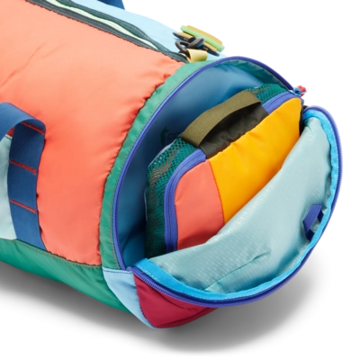 7---1200x1200_png-F24_Ligera_32L_Duffel_Bag_Del_Dia_Del_Dia_A3_1100x