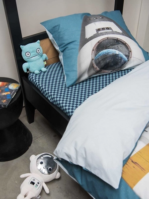 Rocket_Smokey_Blue_1pers_rgb-9752