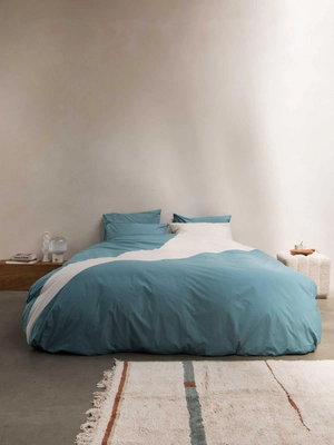 3---Color_Block_MineralBlue_Beige_2pers_rgb-9117