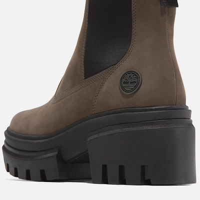 8---Everleigh-Mid-Chelsea-Boot-for-Women-in-Brown (7)