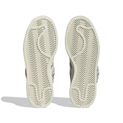 4---ID7041_4_FOOTWEAR_Photography_Bottom View_white