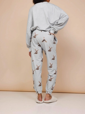 4---FW24_BunnyBums_RelaxedSweater_Uni_2
