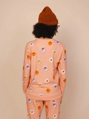 3---FW24_FlowerPower_regularsweater_Women_3