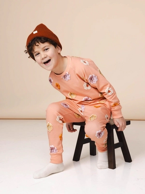 3---FW24_FlowerPower_sweater_Kids_1_b08cbe41-4939-4a1c-9df3-59c66a359e97