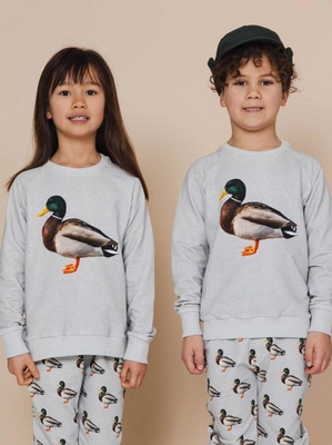 5---FW24Quack_sweater_kids_7_369120ff-1104-4610-a931-d406f56b94e8