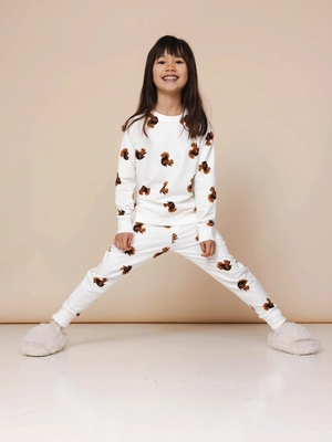 3---FW24Squirels_regularsweater_Kids_11
