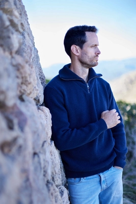 2---essential-nautic-sweater-navy (1)