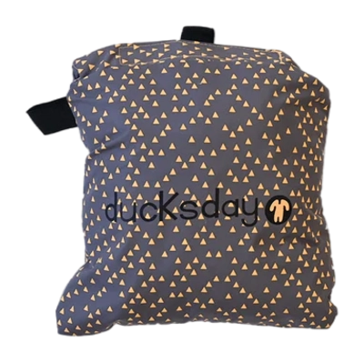ducksday-packshots-rainsuit-puck-fullsuitfoldableintopocket-min-_no-bg