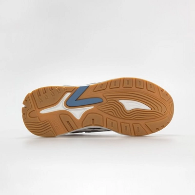 slam-cement-white-elementalblue-white-lightgum-4