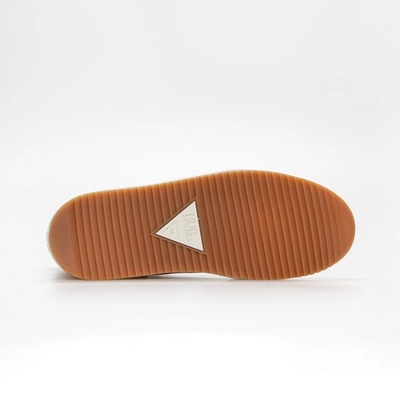 chess_2.0_cognac-offwhite-darkgum_4