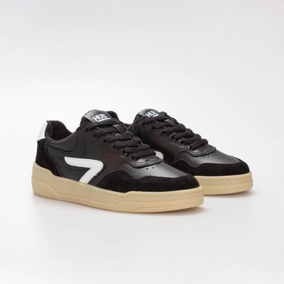 court-black-white-millkygum-2