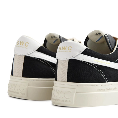 5---YA25012DELLOWS-STRIKE_CUP_BLACKWHITEheel