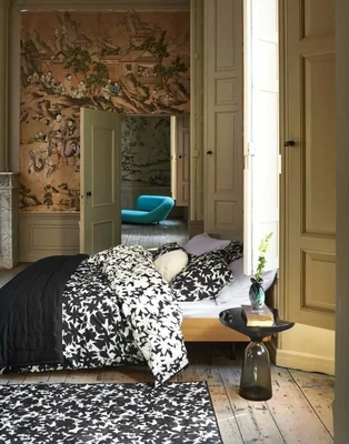5---ruth_quilt_anthracite_100180_100_lr_s2_p