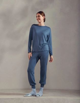 4---denna_uni_top_long_sleeve_bijou_blue_101210_277_lr_s2_p