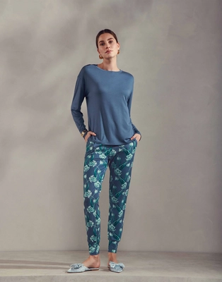 6---denna_uni_top_long_sleeve_bijou_blue_101210_277_lr_s4_p