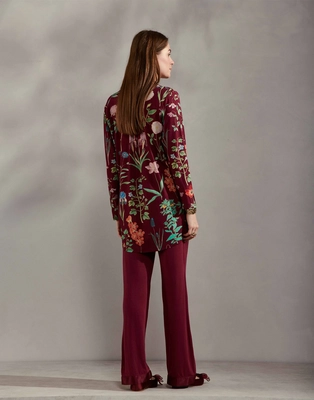 5---valentina_marigold_nightdress_long_sleeve_burgundy_101780_275_lr_s3_p