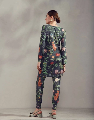 5---elm_marigold_nightdress_long_sleeve_slate_grey_101782_662_lr_s3_p