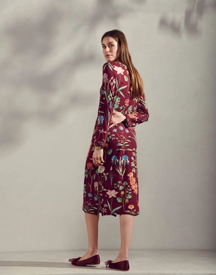 4---titia_marigold_nightdress_long_sleeve_burgundy_101787_275_lr_s2_p