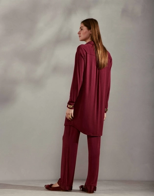 5---nora_uni_trousers_long_burgundy_101795_275_lr_s3_p