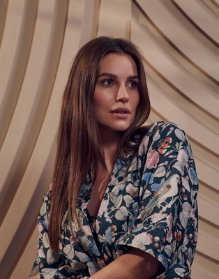 6---ilona_aleste_kimono_slate_grey_101800_662_lr_s4_p