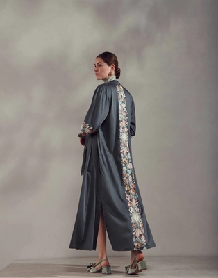 4---evi_veronique_kimono_slate_grey_101808_662_lr_s2_p