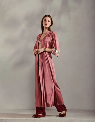 4---evi_veronique_kimono_mauve_101808_293_lr_s1_p